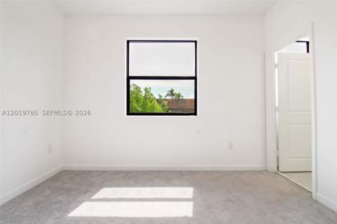 21035 NE 8th Ave, Miami FL - photo 14 of 24