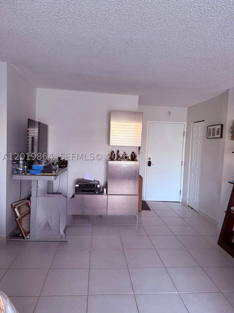 2 bedroom Condominium at 1250 NE 125th St 317A, Windward II Condo, North Miami — photo 4