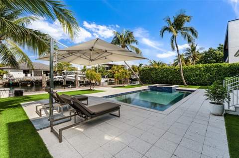 13040 N Bayshore Dr, North Miami FL - photo 23 of 63