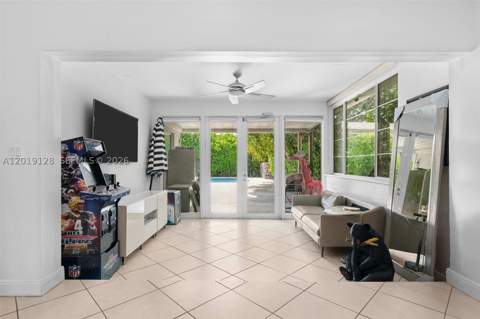 3758 Prairie Ave, Miami Beach FL - photo 14 of 37
