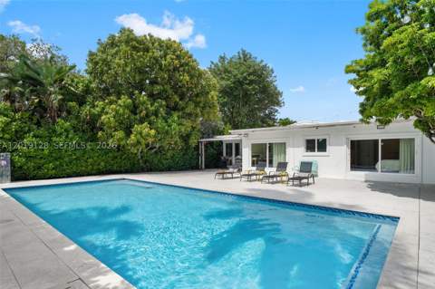 3758 Prairie Ave, Miami Beach FL - photo 19 of 37