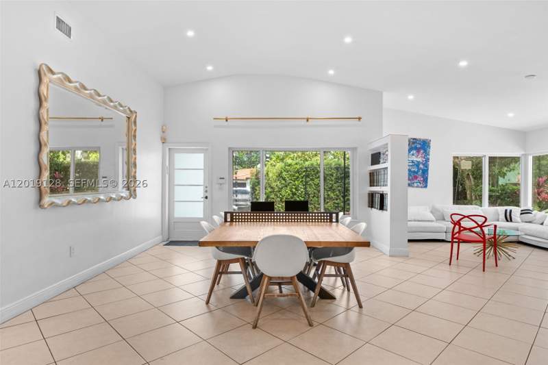 4 bedroom SingleFamilyResidence at 3758 Prairie Ave, Mid Golf Sub 1st Addn, Miami Beach — photo 5