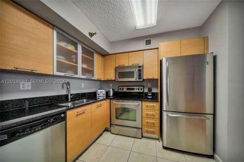 3300 NE 191st St Lp04, Aventura FL - photo 12 of 34