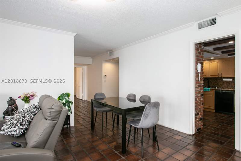 2 bedroom Condominium at 1800 NE 114th St 1207, Cricket Club Condo, Miami — photo 4