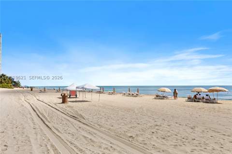 18975 Collins Ave C-1, Sunny Isles Beach FL - photo 21 of 46