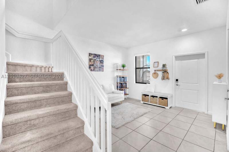 4 bedroom Townhouse at 20308 NW 6th Pl, Vista Lago, Miami Gardens — photo 5