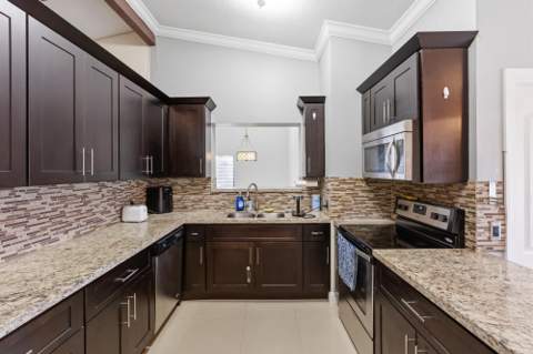9315 SW 170th Lane, Palmetto Bay FL - photo 17 of 47