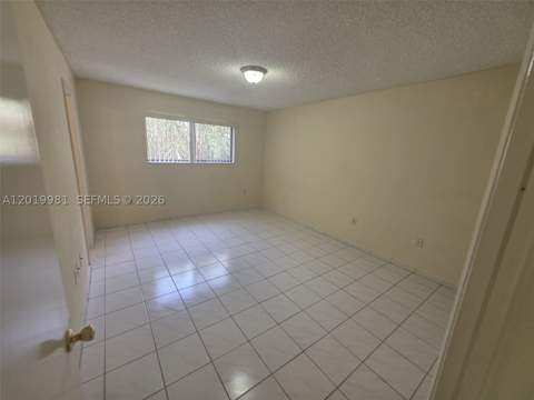 5500 W 21st Ct 306, Hialeah FL - photo 10 of 26