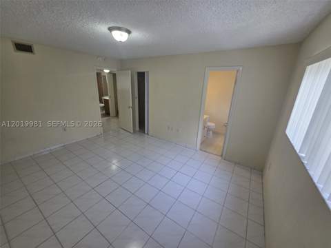 5500 W 21st Ct 306, Hialeah FL - photo 11 of 26