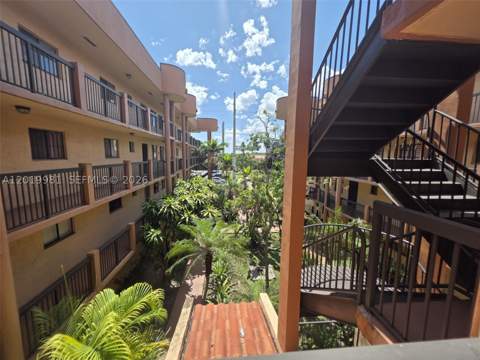 5500 W 21st Ct 306, Hialeah FL - photo 22 of 26