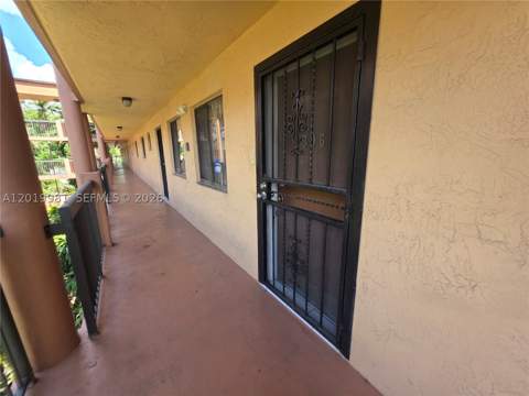 5500 W 21st Ct 306, Hialeah FL - photo 23 of 26