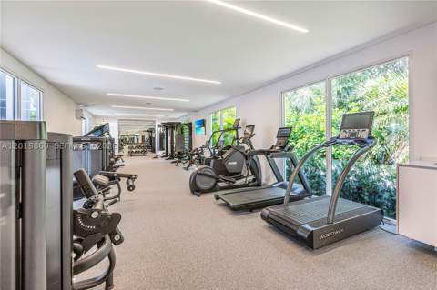 10250 Collins Avenue 407, Bal Harbour FL - photo 16 of 25