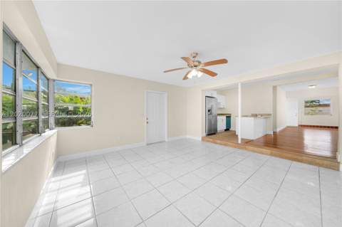 3271 NW 18th Ter, Miami FL - photo 15 of 33