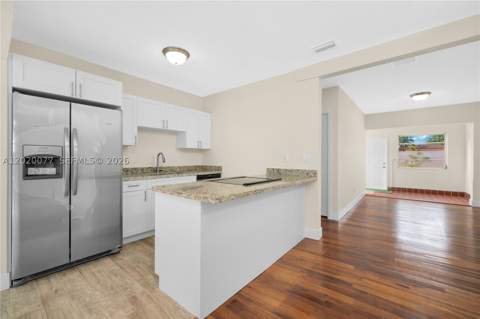 3271 NW 18th Ter, Miami FL - photo 9 of 33