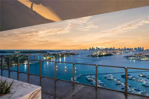 800 S Pointe Dr Penthouse 2204, Miami Beach FL - photo 13 of 90