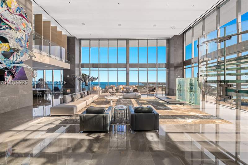 5 bedroom Condominium at 800 S Pointe Dr Penthouse 2204, Apogee Condo, Miami Beach — photo 4
