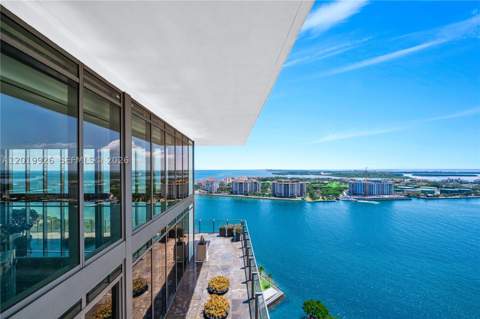 800 S Pointe Dr Penthouse 2204, Miami Beach FL - photo 8 of 90