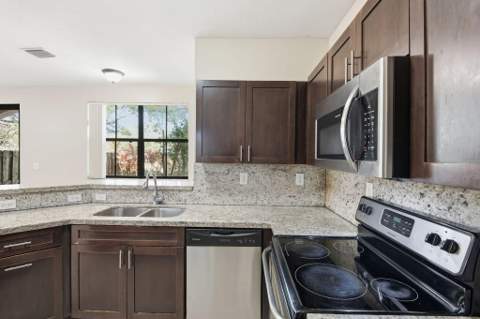 3720 SW 69th Avenue 3720, Miami FL - photo 14 of 38