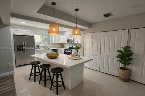 2295 NW 115th St, Miami FL - photo 7 of 20