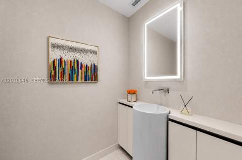 10201 Collins Ave 1806, Bal Harbour FL - photo 24 of 39
