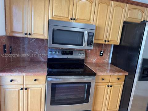 16171 SW 297th Ter, Homestead FL - photo 7 of 18