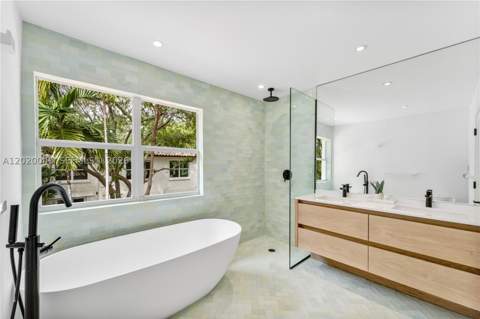 5812 Alton Rd, Miami Beach FL - photo 18 of 43