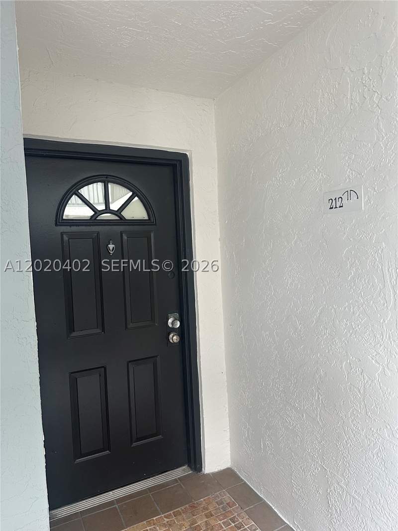 2 bedroom Condominium at 6272 NW 186th St 212, Mediterranean Villas Cond, Hialeah — photo 4