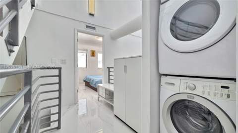 734 Michigan Ave 6, Miami Beach FL - photo 10 of 25