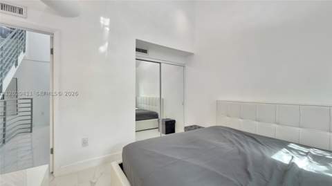 734 Michigan Ave 6, Miami Beach FL - photo 15 of 25