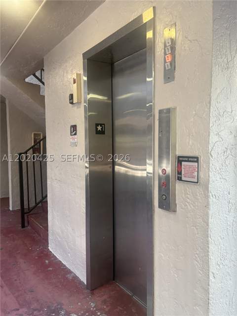 6620 W 2nd Ct 403, Hialeah FL - photo 7 of 38