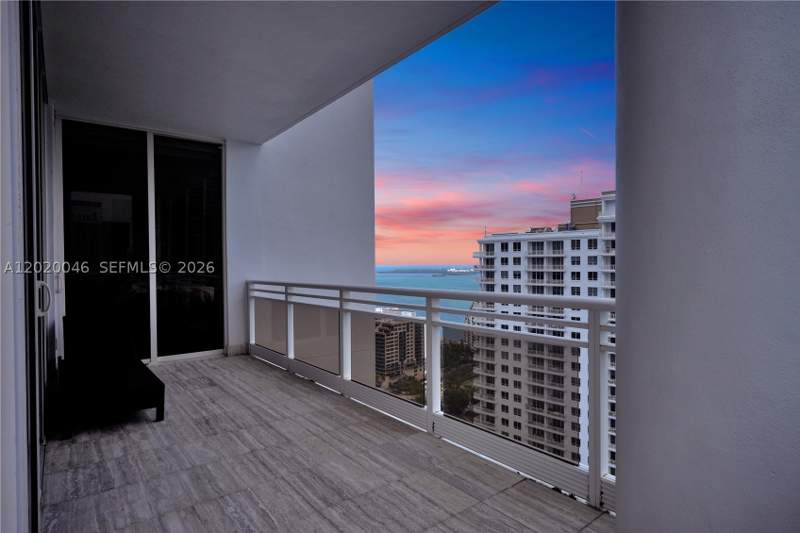 3 bedroom Condominium at 901 Brickell Key Blvd 3204, Carbonell Condo, Miami — photo 3