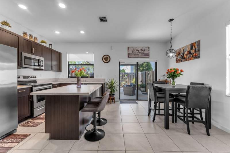 3 bedroom Townhouse at 11821 SW 245th Terrace, Silver Palm Residential Ho, Homestead — photo 4
