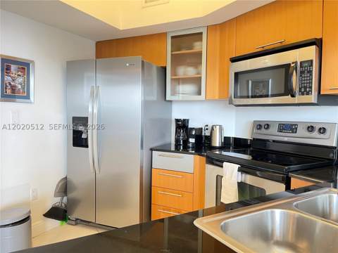 1750 N Bayshore Dr 5614, Miami FL - photo 16 of 32