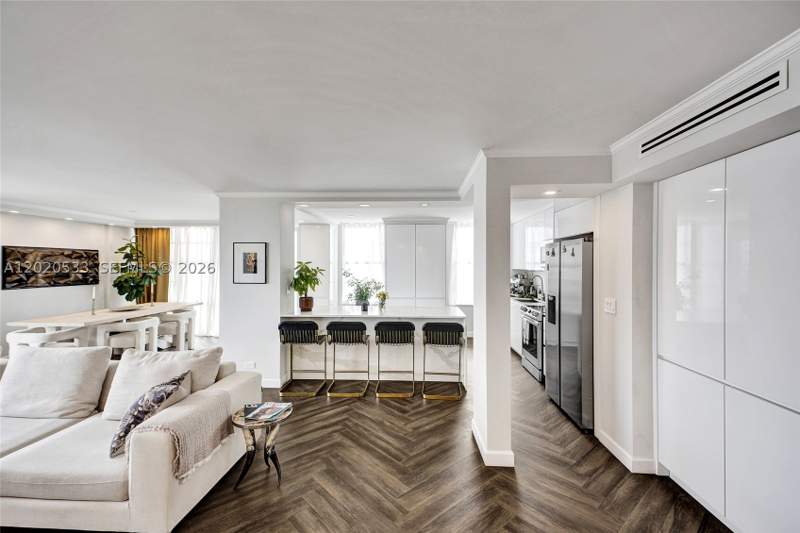 2 bedroom Condominium at 230 174th St 2112, Winston Tower 300 Condo, Sunny Isles Beach — photo 5