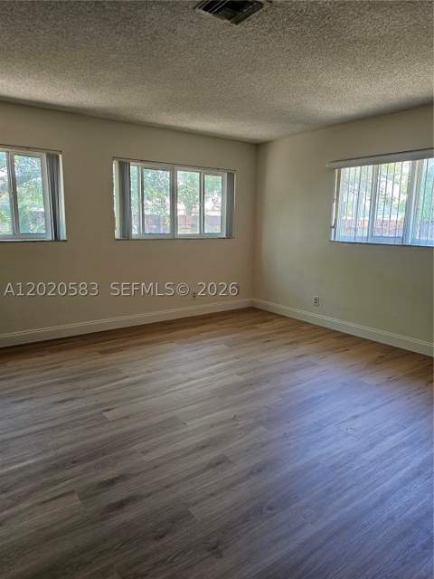 15851 NW 37th Ct, Miami Gardens FL - photo 17 of 19