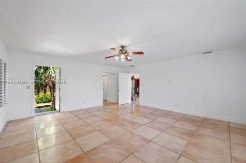 1450 NE 102nd St, Miami Shores FL - photo 14 of 34