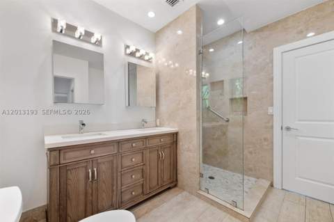 1450 NE 102nd St, Miami Shores FL - photo 15 of 34