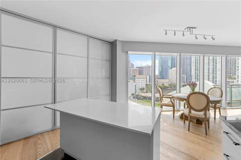92 SW 3rd St 1201, Miami FL - photo 6 of 25