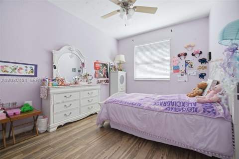 977 NE 37th Pl, Homestead FL - photo 13 of 31