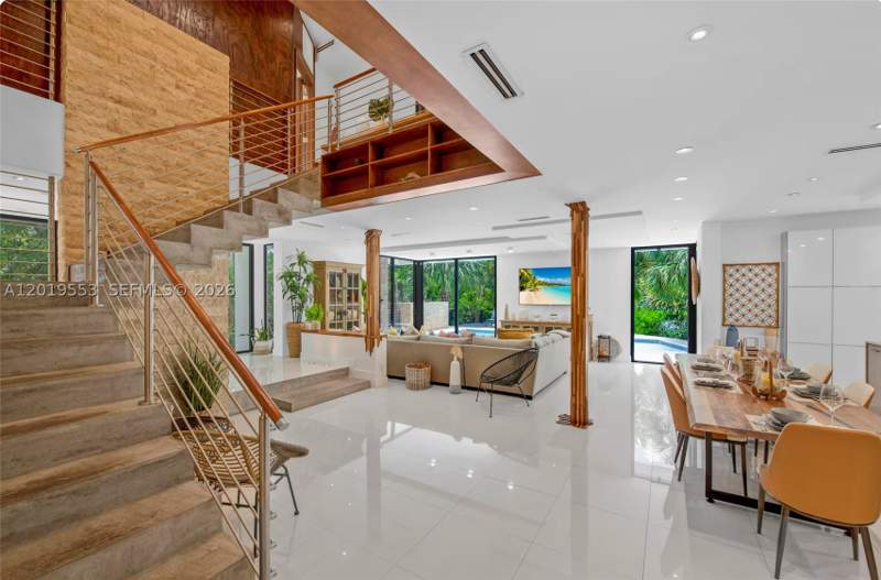 5 bedroom SingleFamilyResidence at 994-990 NE 78th, Shorecrest, Miami — photo 5
