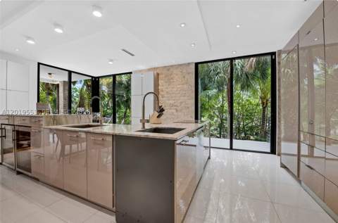 994-990 NE 78th, Miami FL - photo 9 of 73