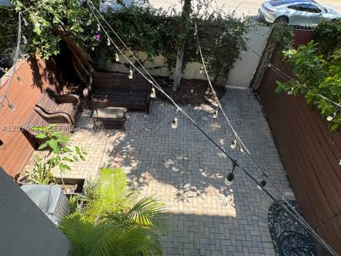 3204 Bird Ave 104, Miami FL - photo 10 of 30