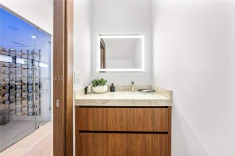 260 NW 47th St, Miami FL - photo 21 of 70