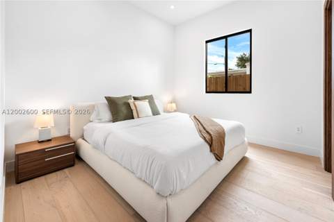 260 NW 47th St, Miami FL - photo 22 of 70