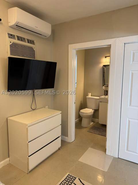 6767 Indian Creek Dr 11, Miami Beach FL - photo 10 of 27