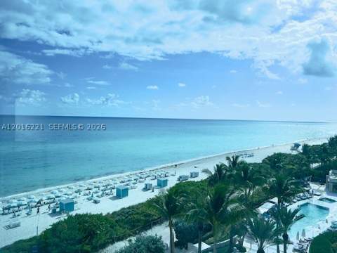 6801 Collins Ave 718 (deed 707), Miami Beach FL - photo 8 of 40