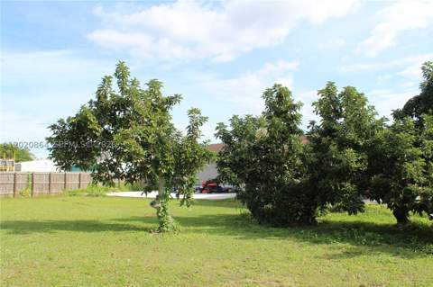 496 SW 9th Ave, Florida City FL - photo 23 of 32