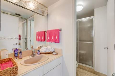 2843 S Bayshore Dr 11F, Miami FL - photo 17 of 81