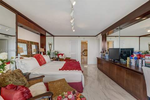 2843 S Bayshore Dr 11F, Miami FL - photo 22 of 81
