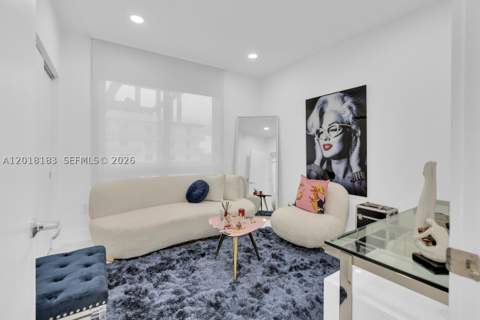 16385 Biscayne Blvd 2101, North Miami Beach FL - photo 18 of 44
